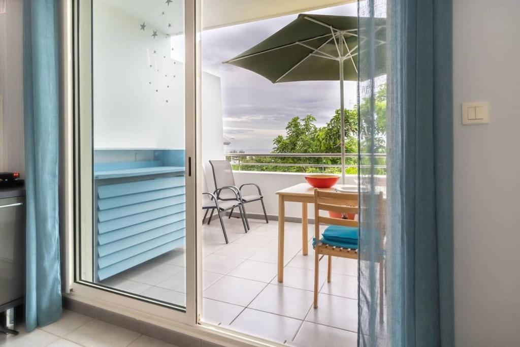 Flamboyant - Studio 2 Personnes Avec Lit De Qualite Hoteliere Separable Pour Couple Ou Amis Avec Tres Belle Terrasse A 12 Min A Pied Ou 4 Min En Voiture Du Lagon De L'Ermitage - St Gilles Les Bains La Saline Le Bains Extérieur photo