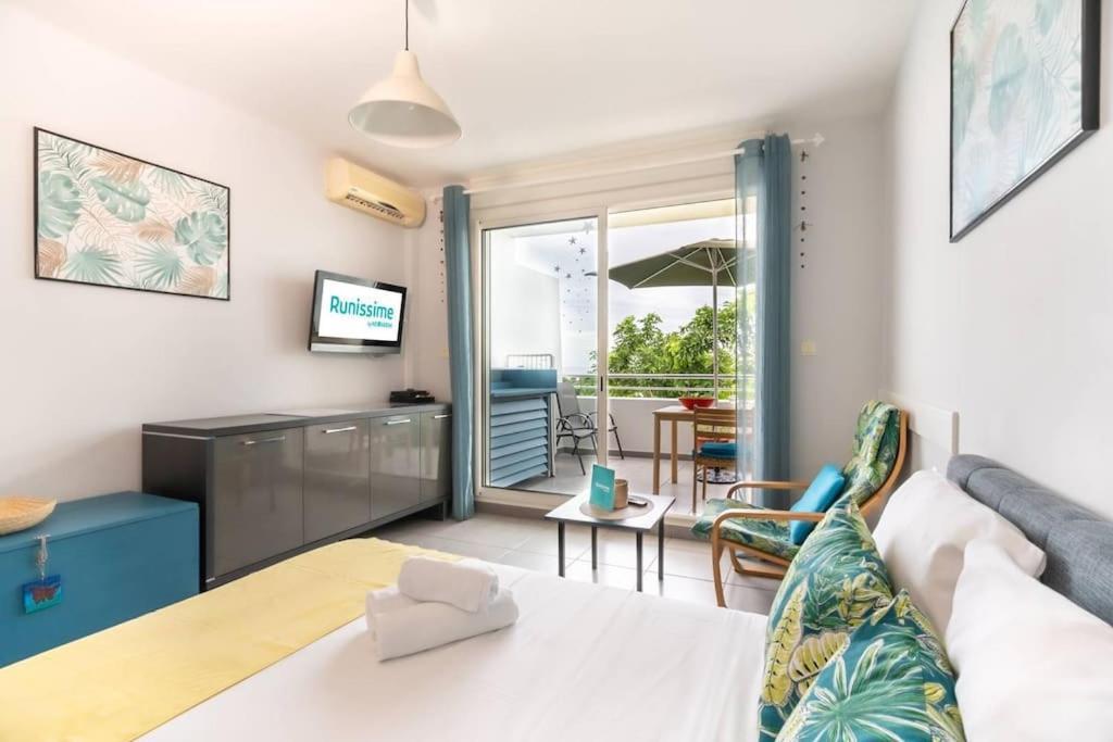 Flamboyant - Studio 2 Personnes Avec Lit De Qualite Hoteliere Separable Pour Couple Ou Amis Avec Tres Belle Terrasse A 12 Min A Pied Ou 4 Min En Voiture Du Lagon De L'Ermitage - St Gilles Les Bains La Saline Le Bains Extérieur photo
